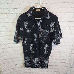 Men's Natural Collections Hawaiian Shirt, size Medium